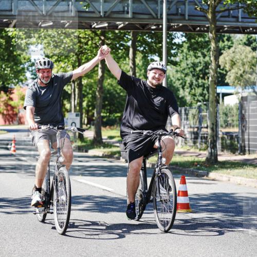 09.08.2026 - GEWOBA Citytriathlon Bremen Michael Burmester http://msf.ph/oto/9943599 09.08.2026 14:58:55 Radfahren 55, 444 meine-sportfotos.de