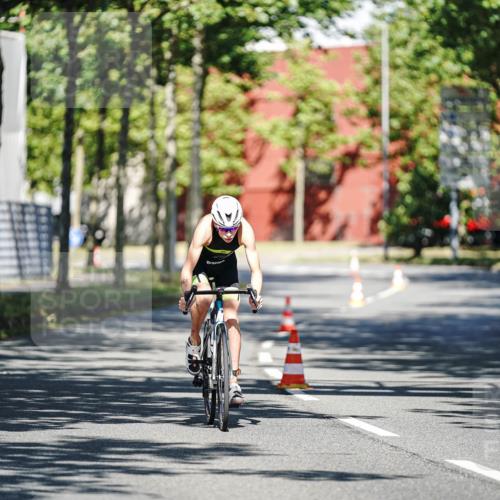 09.08.2026 - GEWOBA Citytriathlon Bremen Michael Burmester http://msf.ph/oto/9943604 09.08.2026 10:17:06 Radfahren 365 meine-sportfotos.de