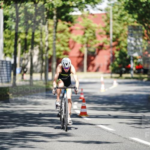 09.08.2026 - GEWOBA Citytriathlon Bremen Michael Burmester http://msf.ph/oto/9943605 09.08.2026 10:17:06 Radfahren 365 meine-sportfotos.de