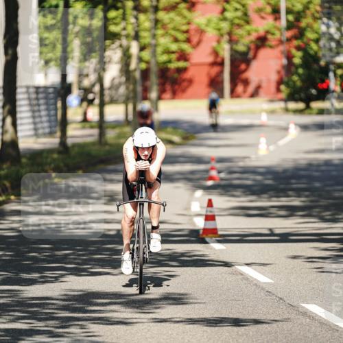 09.08.2026 - GEWOBA Citytriathlon Bremen Michael Burmester http://msf.ph/oto/9943614 09.08.2026 10:18:28 Radfahren 302, 306 meine-sportfotos.de