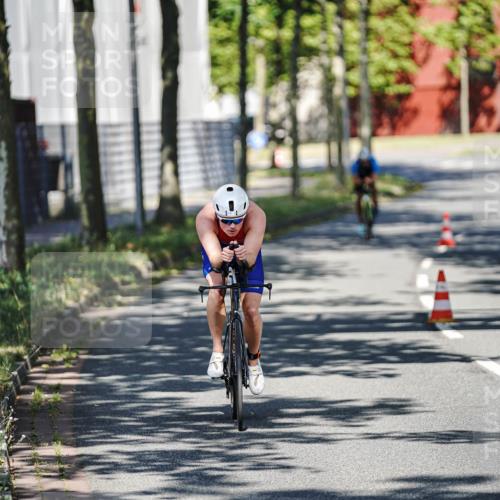 09.08.2026 - GEWOBA Citytriathlon Bremen Michael Burmester http://msf.ph/oto/9943618 09.08.2026 10:18:33 Radfahren 280, 302, 306 meine-sportfotos.de