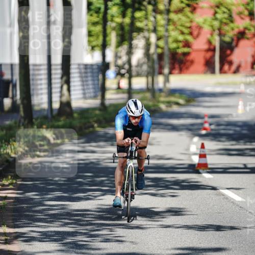09.08.2026 - GEWOBA Citytriathlon Bremen Michael Burmester http://msf.ph/oto/9943623 09.08.2026 10:18:37 Radfahren 280, 302, 306 meine-sportfotos.de