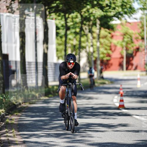 09.08.2026 - GEWOBA Citytriathlon Bremen Michael Burmester http://msf.ph/oto/9943663 09.08.2026 10:24:45 Radfahren 291, 314 meine-sportfotos.de