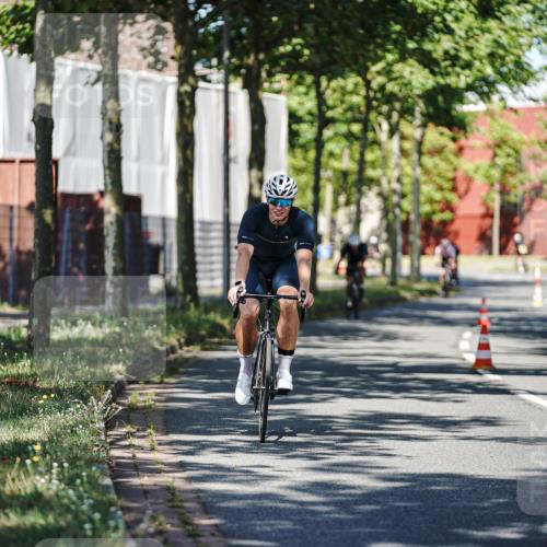 09.08.2026 - GEWOBA Citytriathlon Bremen Michael Burmester http://msf.ph/oto/9943686 09.08.2026 10:25:24 Radfahren 301, 323, 336, 345, 360, 377, 427 meine-sportfotos.de