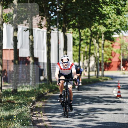 09.08.2026 - GEWOBA Citytriathlon Bremen Michael Burmester http://msf.ph/oto/9943696 09.08.2026 10:25:32 Radfahren 301, 323, 336, 345, 360, 376, 427 meine-sportfotos.de
