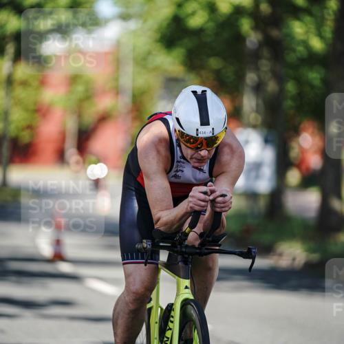 09.08.2026 - GEWOBA Citytriathlon Bremen Michael Burmester http://msf.ph/oto/9943714 09.08.2026 10:25:58 Radfahren 322, 372, 389, 416 meine-sportfotos.de
