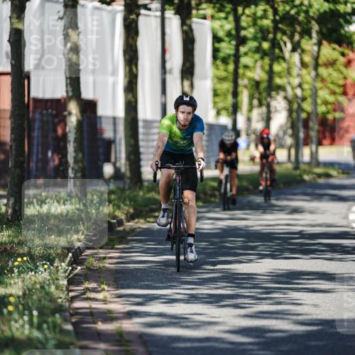 09.08.2026 - GEWOBA Citytriathlon Bremen Michael Burmester http://msf.ph/oto/9943739 09.08.2026 10:26:39 Radfahren 296, 319, 383, 402, 463 meine-sportfotos.de