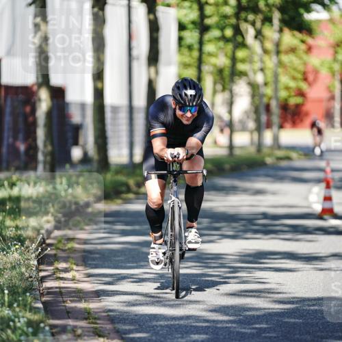 09.08.2026 - GEWOBA Citytriathlon Bremen Michael Burmester http://msf.ph/oto/9943762 09.08.2026 10:27:08 Radfahren 321, 342, 375, 400 meine-sportfotos.de
