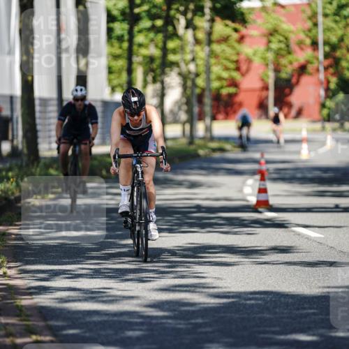09.08.2026 - GEWOBA Citytriathlon Bremen Michael Burmester http://msf.ph/oto/9943765 09.08.2026 10:27:17 Radfahren 342, 375, 391, 447 meine-sportfotos.de