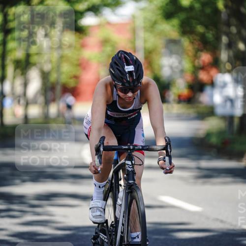 09.08.2026 - GEWOBA Citytriathlon Bremen Michael Burmester http://msf.ph/oto/9943766 09.08.2026 10:27:18 Radfahren 342, 375, 391, 447 meine-sportfotos.de