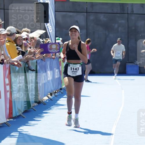 09.08.2026 - GEWOBA Citytriathlon Bremen Yannick Fuchs http://msf.ph/oto/9943905 09.08.2026 14:13:06 Ziel 683, 1143 meine-sportfotos.de