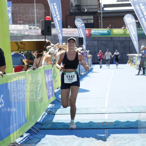 09.08.2026 - GEWOBA Citytriathlon Bremen Yannick Fuchs http://msf.ph/oto/9943912 09.08.2026 14:13:09 Ziel 1143 meine-sportfotos.de