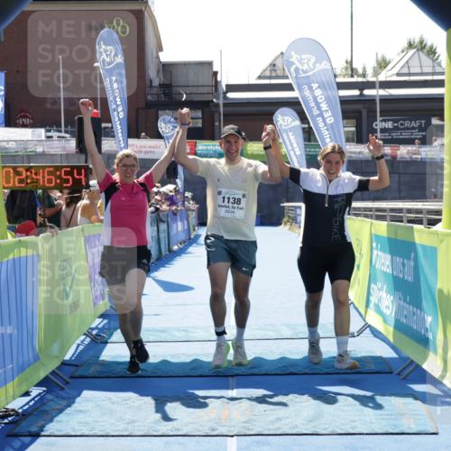 09.08.2026 - GEWOBA Citytriathlon Bremen Yannick Fuchs http://msf.ph/oto/9943930 09.08.2026 14:13:17 Ziel 1138 meine-sportfotos.de