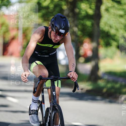 09.08.2026 - GEWOBA Citytriathlon Bremen Michael Burmester http://msf.ph/oto/9943935 09.08.2026 10:29:34 Radfahren 231, 295, 300, 327, 328, 363, 364, 379, 408, 478 meine-sportfotos.de