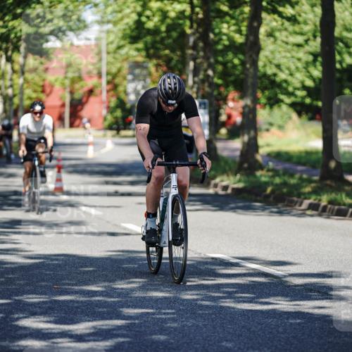 09.08.2026 - GEWOBA Citytriathlon Bremen Michael Burmester http://msf.ph/oto/9943946 09.08.2026 10:29:37 Radfahren 231, 295, 298, 300, 312, 328, 363, 364, 379 meine-sportfotos.de