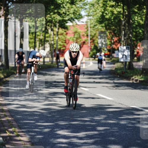 09.08.2026 - GEWOBA Citytriathlon Bremen Michael Burmester http://msf.ph/oto/9943962 09.08.2026 10:29:42 Radfahren 231, 289, 295, 298, 300, 312, 328, 363, 364, 379, 403, 406, 479 meine-sportfotos.de