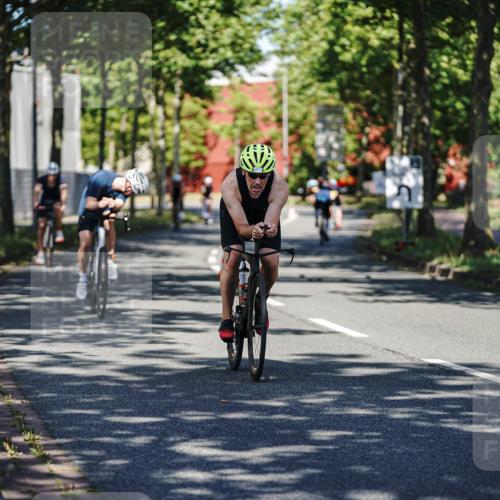 09.08.2026 - GEWOBA Citytriathlon Bremen Michael Burmester http://msf.ph/oto/9943963 09.08.2026 10:29:42 Radfahren 231, 289, 295, 298, 300, 312, 328, 363, 364, 379, 403, 406, 479 meine-sportfotos.de