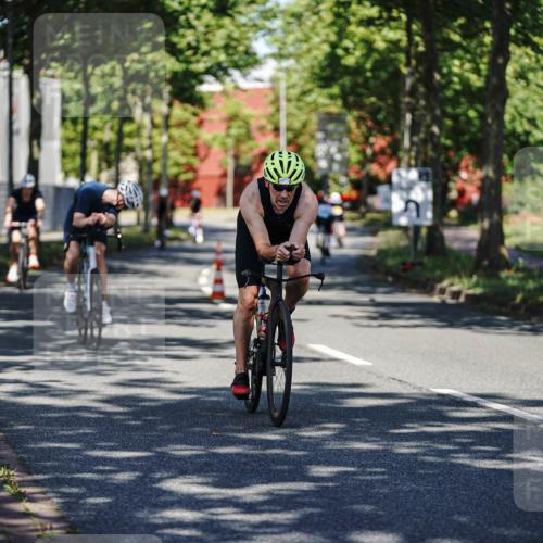 09.08.2026 - GEWOBA Citytriathlon Bremen Michael Burmester http://msf.ph/oto/9943965 09.08.2026 10:29:42 Radfahren 231, 289, 295, 298, 300, 312, 328, 363, 364, 379, 403, 406, 479 meine-sportfotos.de