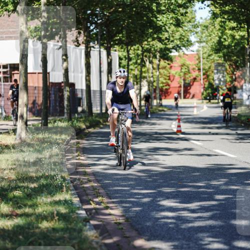 09.08.2026 - GEWOBA Citytriathlon Bremen Michael Burmester http://msf.ph/oto/9943971 09.08.2026 10:29:44 Radfahren 231, 289, 295, 298, 300, 312, 328, 363, 364, 379, 403, 406, 479 meine-sportfotos.de
