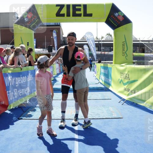 09.08.2026 - GEWOBA Citytriathlon Bremen Yannick Fuchs http://msf.ph/oto/9943984 09.08.2026 14:13:42 Ziel 679, 748 meine-sportfotos.de