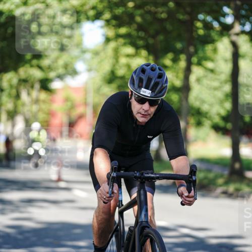 09.08.2026 - GEWOBA Citytriathlon Bremen Michael Burmester http://msf.ph/oto/9943995 09.08.2026 10:29:56 Radfahren 289, 312, 388, 403, 406, 479, 516, 528 meine-sportfotos.de
