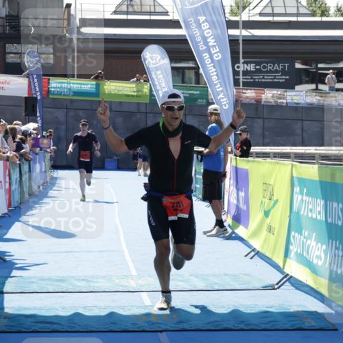 09.08.2026 - GEWOBA Citytriathlon Bremen Yannick Fuchs http://msf.ph/oto/9943997 09.08.2026 14:13:52 Ziel 548, 781, 788 meine-sportfotos.de