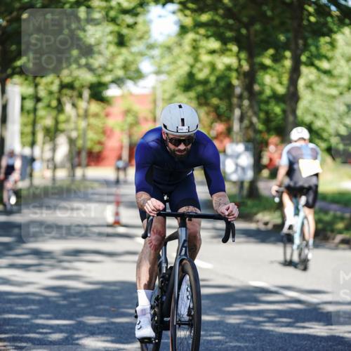 09.08.2026 - GEWOBA Citytriathlon Bremen Michael Burmester http://msf.ph/oto/9944018 09.08.2026 10:30:05 Radfahren 313, 366, 388, 516, 528 meine-sportfotos.de