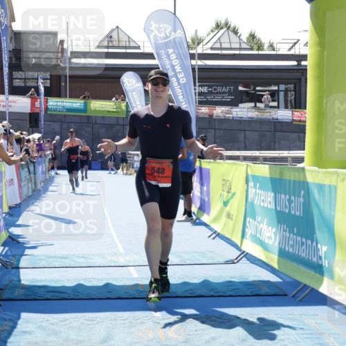 09.08.2026 - GEWOBA Citytriathlon Bremen Yannick Fuchs http://msf.ph/oto/9944019 09.08.2026 14:13:57 Ziel 548, 607, 781 meine-sportfotos.de