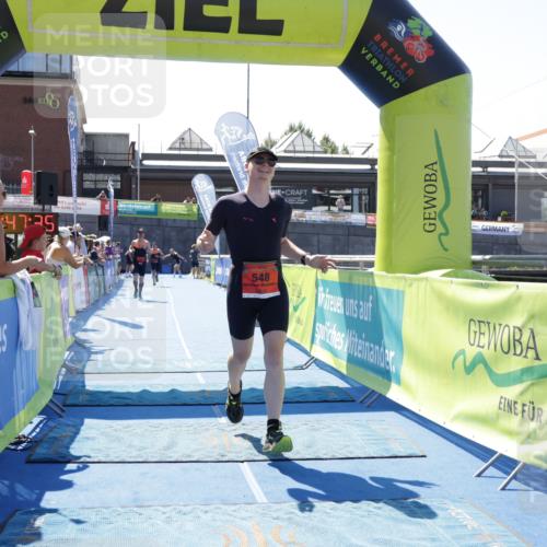 09.08.2026 - GEWOBA Citytriathlon Bremen Yannick Fuchs http://msf.ph/oto/9944021 09.08.2026 14:13:58 Ziel 548, 607 meine-sportfotos.de