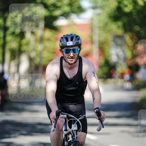 09.08.2026 - GEWOBA Citytriathlon Bremen Michael Burmester http://msf.ph/oto/9944081 09.08.2026 10:30:38 Radfahren 334, 382, 470, 520 meine-sportfotos.de