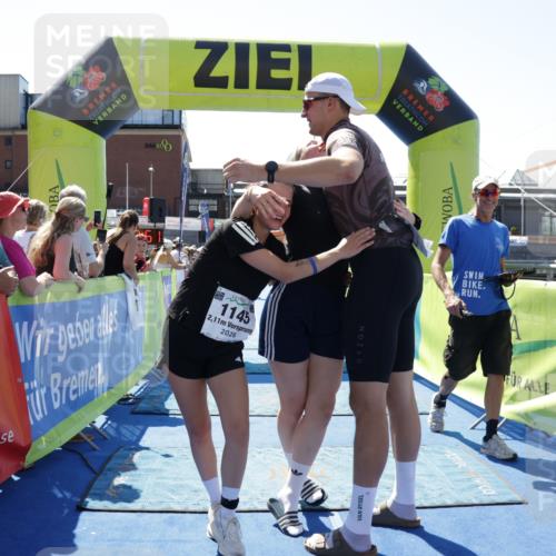 09.08.2026 - GEWOBA Citytriathlon Bremen Yannick Fuchs http://msf.ph/oto/9944087 09.08.2026 14:14:14 Ziel 759, 1130 meine-sportfotos.de
