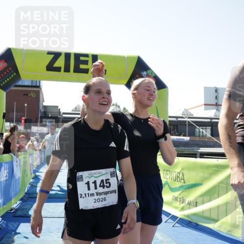 09.08.2026 - GEWOBA Citytriathlon Bremen Yannick Fuchs http://msf.ph/oto/9944097 09.08.2026 14:14:17 Ziel 759, 1130 meine-sportfotos.de