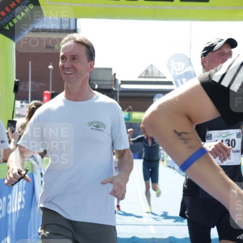 09.08.2026 - GEWOBA Citytriathlon Bremen Yannick Fuchs http://msf.ph/oto/9944099 09.08.2026 14:14:18 Ziel 759, 1130 meine-sportfotos.de