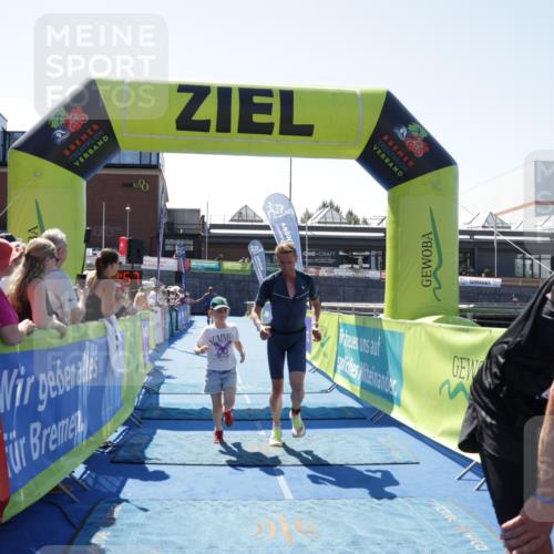 09.08.2026 - GEWOBA Citytriathlon Bremen Yannick Fuchs http://msf.ph/oto/9944106 09.08.2026 14:14:20 Ziel 759, 862, 1130 meine-sportfotos.de