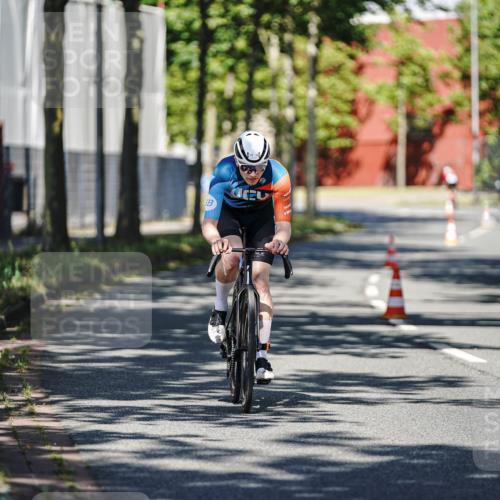 09.08.2026 - GEWOBA Citytriathlon Bremen Michael Burmester http://msf.ph/oto/9944121 09.08.2026 10:31:04 Radfahren 59, 299, 311, 317, 497 meine-sportfotos.de