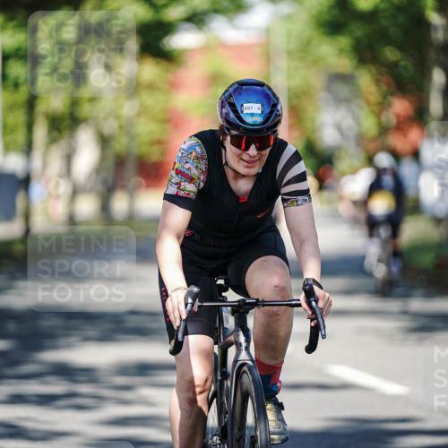 09.08.2026 - GEWOBA Citytriathlon Bremen Michael Burmester http://msf.ph/oto/9944132 09.08.2026 10:31:09 Radfahren 59, 311, 497 meine-sportfotos.de