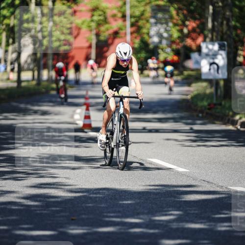 09.08.2026 - GEWOBA Citytriathlon Bremen Michael Burmester http://msf.ph/oto/9944151 09.08.2026 10:31:26 Radfahren 304, 365, 454, 472 meine-sportfotos.de