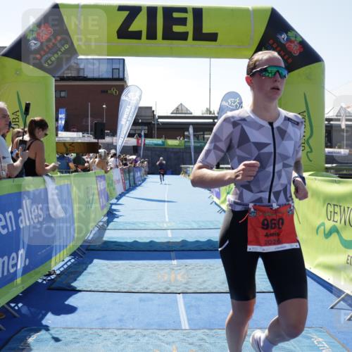 09.08.2026 - GEWOBA Citytriathlon Bremen Yannick Fuchs http://msf.ph/oto/9944157 09.08.2026 14:14:44 Ziel 728, 960 meine-sportfotos.de