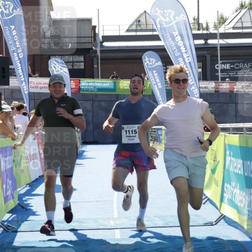 09.08.2026 - GEWOBA Citytriathlon Bremen Yannick Fuchs http://msf.ph/oto/9944192 09.08.2026 14:15:11 Ziel 1115 meine-sportfotos.de