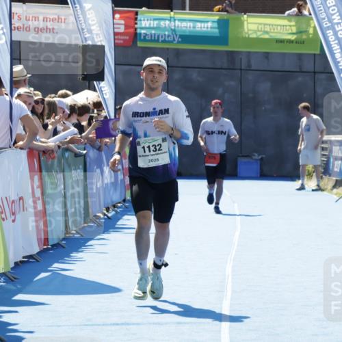 09.08.2026 - GEWOBA Citytriathlon Bremen Yannick Fuchs http://msf.ph/oto/9944211 09.08.2026 14:15:47 Ziel 1132 meine-sportfotos.de