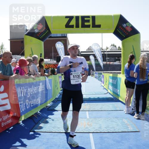 09.08.2026 - GEWOBA Citytriathlon Bremen Yannick Fuchs http://msf.ph/oto/9944222 09.08.2026 14:15:50 Ziel 875, 1132 meine-sportfotos.de