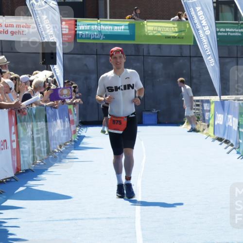 09.08.2026 - GEWOBA Citytriathlon Bremen Yannick Fuchs http://msf.ph/oto/9944226 09.08.2026 14:15:52 Ziel 875, 1132 meine-sportfotos.de