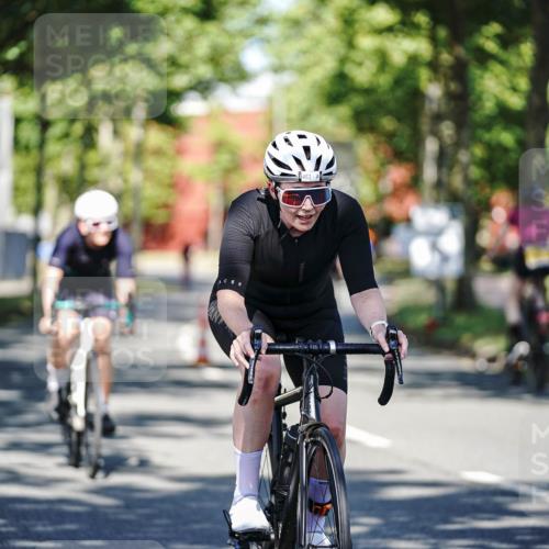 09.08.2026 - GEWOBA Citytriathlon Bremen Michael Burmester http://msf.ph/oto/9944243 09.08.2026 10:32:00 Radfahren 25, 337, 344, 481, 482, 500 meine-sportfotos.de