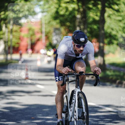 09.08.2026 - GEWOBA Citytriathlon Bremen Michael Burmester http://msf.ph/oto/9944266 09.08.2026 10:32:15 Radfahren 239, 249, 445, 456, 500 meine-sportfotos.de