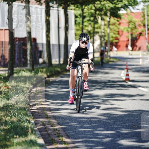 09.08.2026 - GEWOBA Citytriathlon Bremen Michael Burmester http://msf.ph/oto/9944274 09.08.2026 10:32:17 Radfahren 239, 249, 445, 456, 500 meine-sportfotos.de