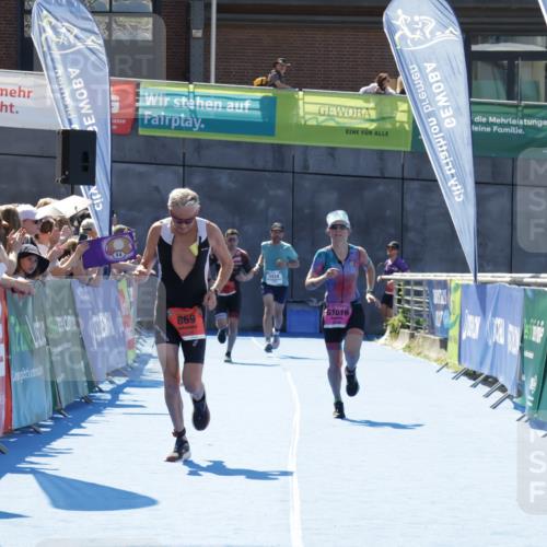 09.08.2026 - GEWOBA Citytriathlon Bremen Yannick Fuchs http://msf.ph/oto/9944278 09.08.2026 14:16:05 Ziel 869, 1016, 1016, 1123 meine-sportfotos.de
