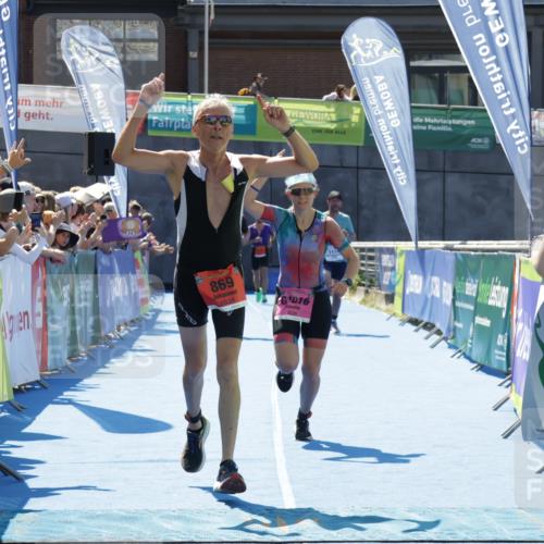 09.08.2026 - GEWOBA Citytriathlon Bremen Yannick Fuchs http://msf.ph/oto/9944284 09.08.2026 14:16:07 Ziel 639, 869, 1016, 1016, 1118 meine-sportfotos.de