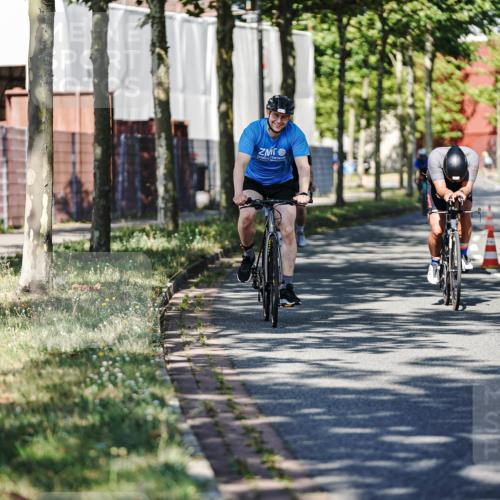 09.08.2026 - GEWOBA Citytriathlon Bremen Michael Burmester http://msf.ph/oto/9944287 09.08.2026 10:32:29 Radfahren 39, 131, 239, 249, 385, 445 meine-sportfotos.de