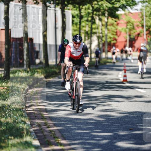 09.08.2026 - GEWOBA Citytriathlon Bremen Michael Burmester http://msf.ph/oto/9944304 09.08.2026 10:32:42 Radfahren 7, 39, 131, 303, 305, 324, 330, 374, 385, 452, 515 meine-sportfotos.de