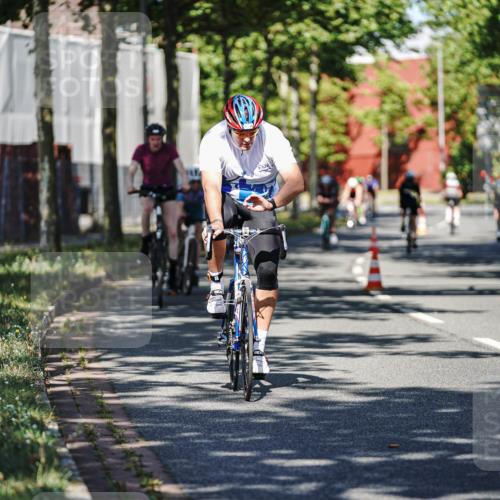 09.08.2026 - GEWOBA Citytriathlon Bremen Michael Burmester http://msf.ph/oto/9944319 09.08.2026 10:32:45 Radfahren 7, 131, 303, 305, 324, 330, 374, 385, 452, 508, 515 meine-sportfotos.de